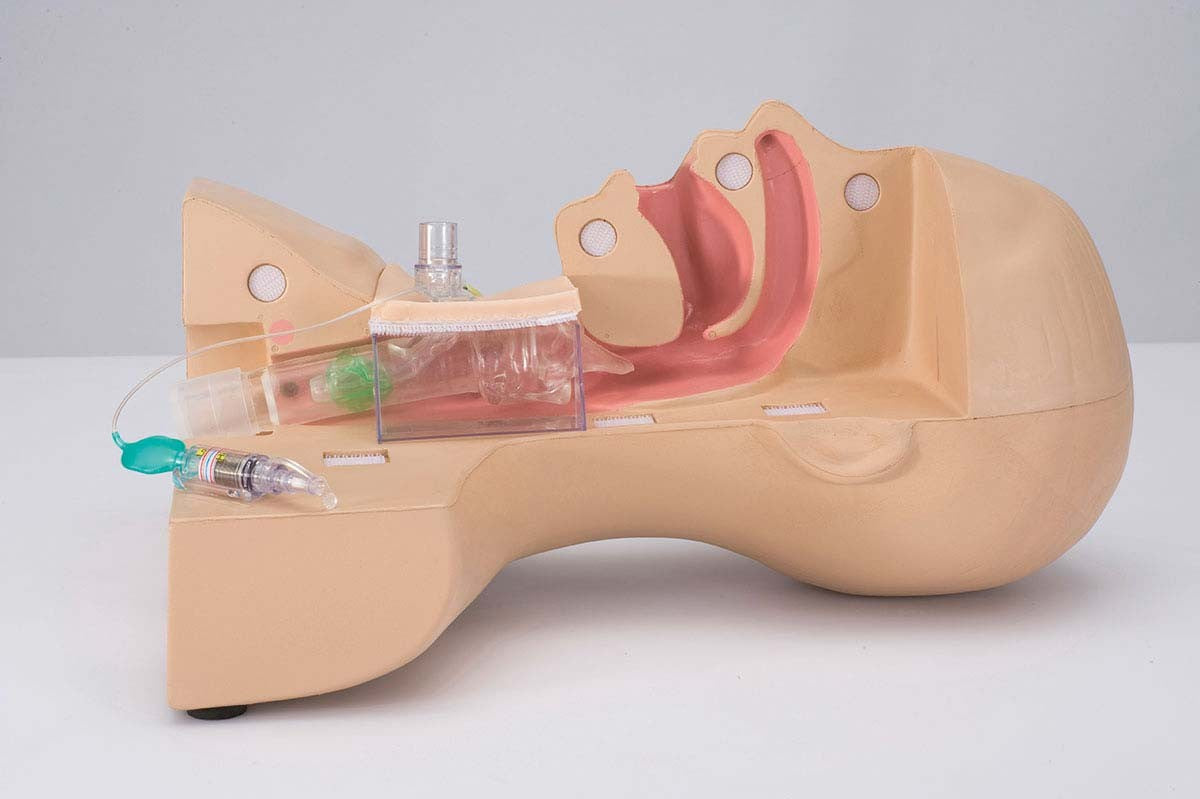 Tracheostomie Management Simulator