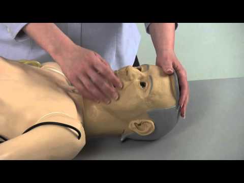 KERI Krankenpflegepuppe